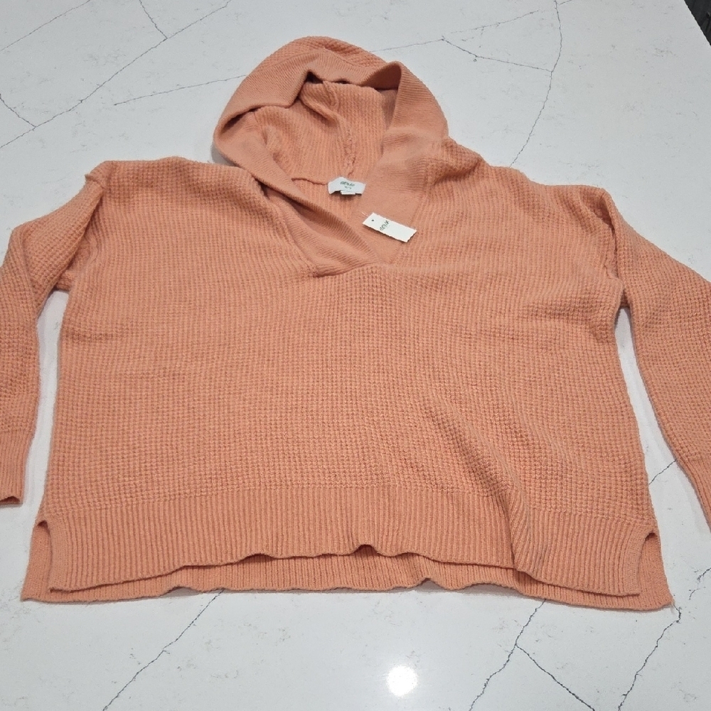 Aerie Women's Peach Sweater With Hodie Sz XS New Witg Tag, Soft, Cozy.